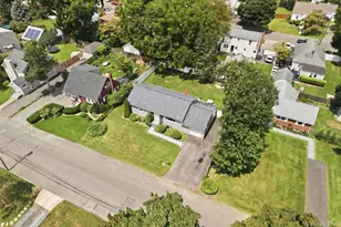96 E 12th St, Huntington Station, NY 11746 - Photo 32