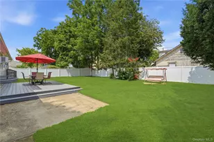 96 E 12th St, Huntington Station, NY 11746 - Photo 26