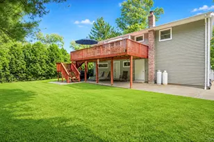 34 Forest Ave, Lake Grove, NY 11755 - Photo 38