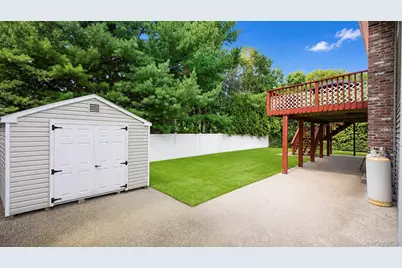 34 Forest Avenue, Lake Grove, NY 11755 - Photo 44