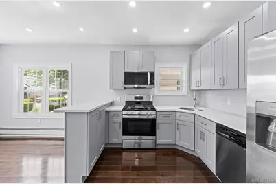 13540 231st Street, Springfield Gardens, NY 11413 - Photo 2