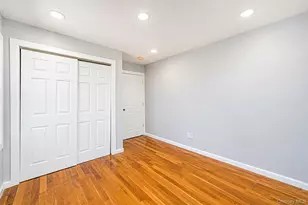 646 S 7th St, Lindenhurst, NY 11757 - Photo 22