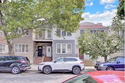 70-29 68 Th Place, Glendale, NY 11385 - Photo 4