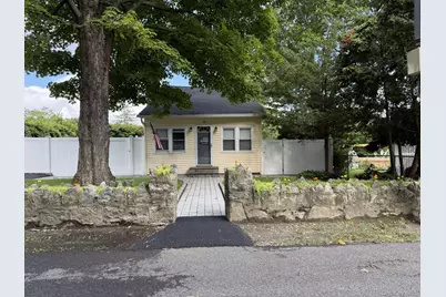 78 Argyle Street, Lake Peekskill, NY 10537 - Photo 2