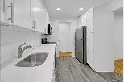 3840 Greystone Avenue #3I, Bronx, NY 10463 - Photo 8
