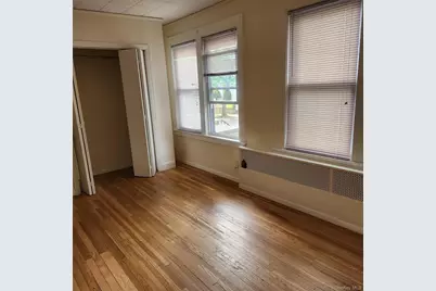 23 Orchard Street #1st Floor, Mount Vernon, NY 10552 - Photo 8