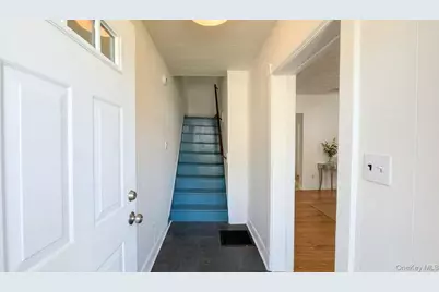 48 Elmendorf Street, Kingston, NY 12401 - Photo 12