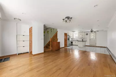5352 194th Street, Fresh Meadows, NY 11365 - Photo 2