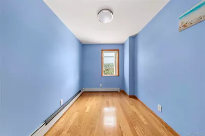 5352 194th Street, Fresh Meadows, NY 11365 - Photo 12