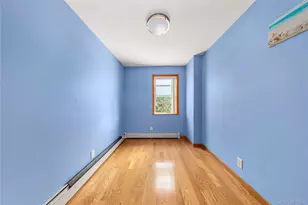 53-52 194th St, Fresh Meadows, NY 11365 - Photo 12
