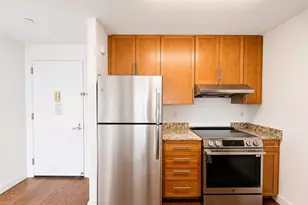 40-22 College Point Blvd, Flushing, NY 11354 - Photo 16