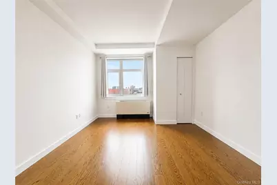 4022 College Point Boulevard #9P, Flushing, NY 11354 - Photo 10