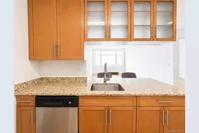 4022 College Point Boulevard #9P, Flushing, NY 11354 - Photo 6