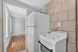 155 Chambers St, Newburgh, NY 12550 - Photo 2