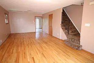 5 Abbey Rd, New York, NY 10308 - Photo 2
