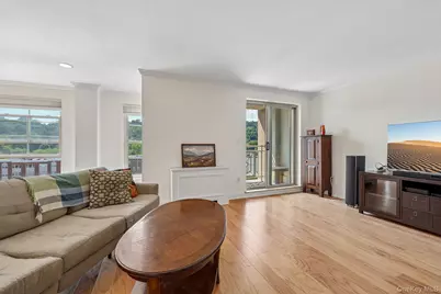 409 Harbor Cove #409, Piermont, NY 10968 - Photo 10