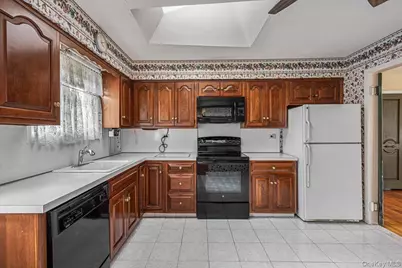 156-14 14th Avenue, Whitestone, NY 11357 - Photo 8
