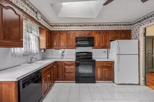 156-14 14th Ave, Whitestone, NY 11357 - Photo 8