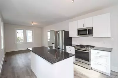 10 Ohio Avenue, Port Washington, NY 11050 - Photo 14