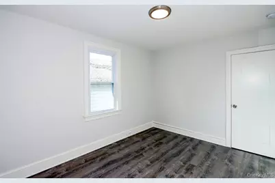 10 Ohio Avenue, Port Washington, NY 11050 - Photo 22