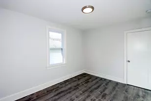 10 Ohio Ave, Port Washington, NY 11050 - Photo 22