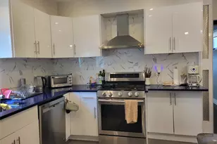 1637 W 2nd St, Brooklyn, NY 11223 - Photo 4