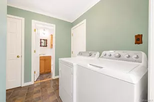 18 Elkin Dr, Middle Island, NY 11953 - Photo 14