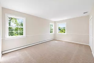 18 Elkin Dr, Middle Island, NY 11953 - Photo 20