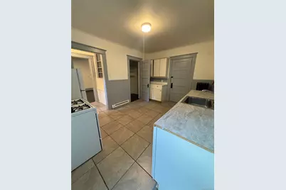 76 S Hamilton Street #2, Poughkeepsie, NY 12601 - Photo 1