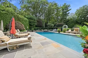 2 Kalb Ct, Dix Hills, NY 11746 - Photo 40