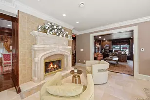 2 Kalb Ct, Dix Hills, NY 11746 - Photo 14