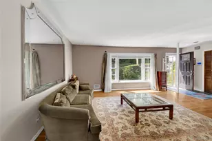 38 Stockbridge Rd, Yonkers, NY 10710 - Photo 8