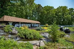 275 Berwick Ct, Ridge, NY 11961 - Photo 16