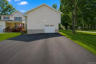 25 Clinton Street, Middletown, NY 10940 - Photo 6
