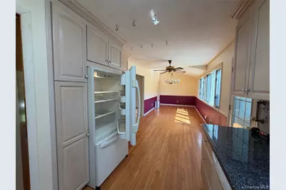 21 Purdy Avenue, East Northport, NY 11731 - Photo 10