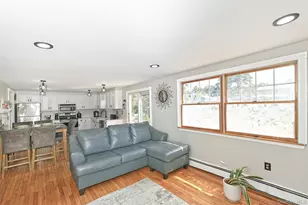 29 Torrey Pine Ln, Medford, NY 11763 - Photo 8