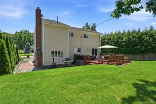 53 Rensselaer Dr, Commack, NY 11725 - Photo 28