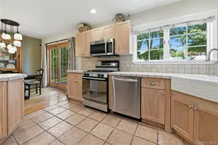 53 Rensselaer Dr, Commack, NY 11725 - Photo 10