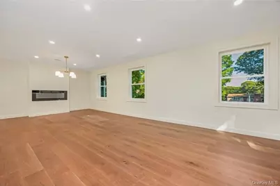 30 New Mill Road, Smithtown, NY 11787 - Photo 16