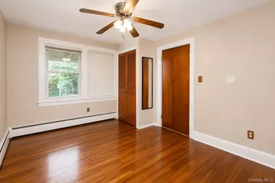 98 Willow Avenue, Hempstead, NY 11550 - Photo 12