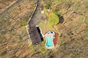 263 Oyster Bay Road, Mill Neck, NY 11765 - Photo 32
