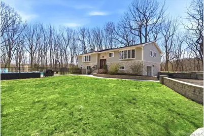 263 Oyster Bay Road, Mill Neck, NY 11765 - Photo 38