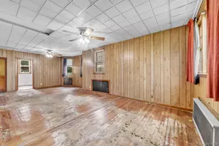 1073 Concord St, Franklin Square, NY 11010 - Photo 10