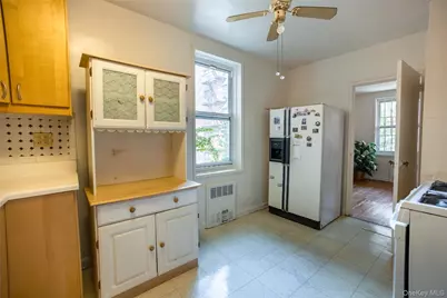 144-30 Sanford Avenue #2N, Flushing, NY 11355 - Photo 8