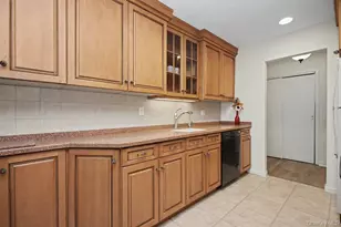 969 Sierra Vista Ln, Valley Cottage, NY 10989 - Photo 8