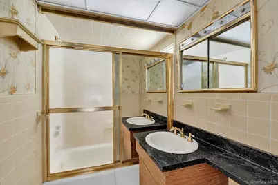 107-44 108th Street, Ozone Park, NY 11419 - Photo 18