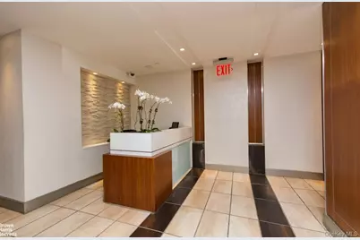 3585 Greystone Avenue #4B, Bronx, NY 10463 - Photo 14
