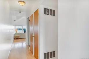 2820 Shipyard Ln, East Marion, NY 11939 - Photo 2