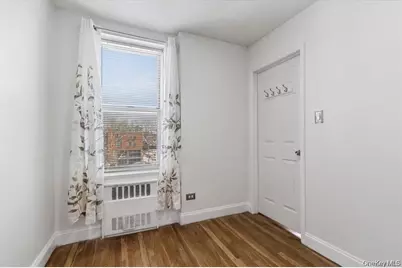 5425 Valles Avenue #3F, Bronx, NY 10471 - Photo 10