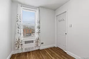 5425 Valles Ave, Bronx, NY 10471 - Photo 10